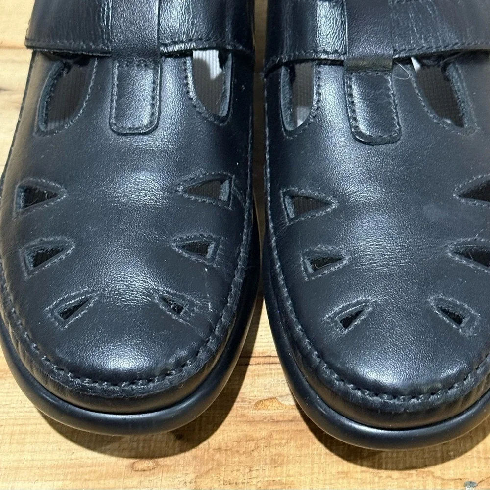 SAS Roamer womens‎ black leather strap loafers size 6N A26